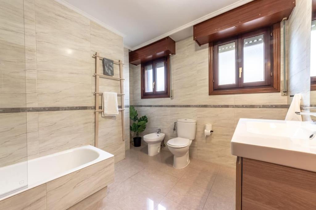 Appartement Acogedor Piso En Santurtzi .Parking Privado Extérieur photo